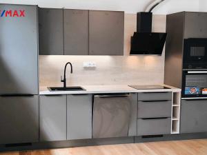 Pronájem bytu 2+kk, Praha - Jinonice, Vladimíra Kobranova, 57 m2