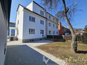 Prodej bytu 3+kk, Praha - Kobylisy, Ořechová, 111 m2