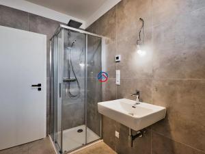 Prodej rodinného domu, Ústín, 126 m2