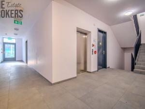 Prodej bytu 2+kk, Praha, 47 m2