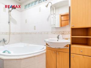 Prodej bytu 2+kk, Roudnice nad Labem, Na Urbance, 56 m2