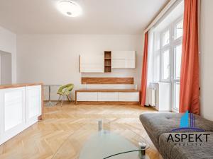 Pronájem bytu 2+kk, Praha - Bubeneč, Jugoslávských partyzánů, 60 m2