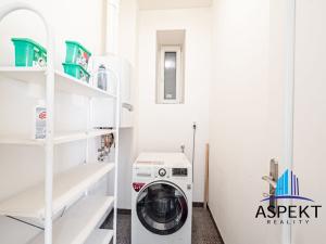 Pronájem bytu 2+kk, Praha - Bubeneč, Jugoslávských partyzánů, 60 m2