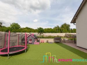 Prodej rodinného domu, Krhanice, 140 m2