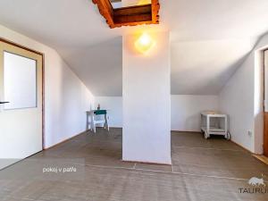 Prodej chaty, Plzeň, Výsluní, 66 m2