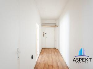 Pronájem kanceláře, Praha - Vinohrady, Vinohradská, 49 m2