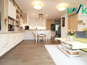 Prodej bytu 2+kk, Karlovy Vary, Nebozízek, 77 m2