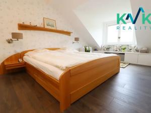 Prodej bytu 2+kk, Karlovy Vary, Nebozízek, 77 m2
