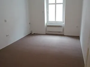 Pronájem bytu 1+1, Jaroměř, Engeho, 35 m2