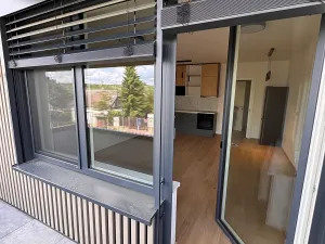 Pronájem bytu 1+kk, Praha - Velká Chuchle, Na hvězdárně, 36 m2