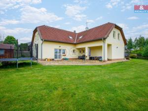 Prodej rodinného domu, Útvina, 289 m2