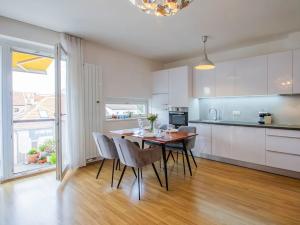 Pronájem bytu 2+kk, Praha - Hostivař, Zemské právo, 62 m2