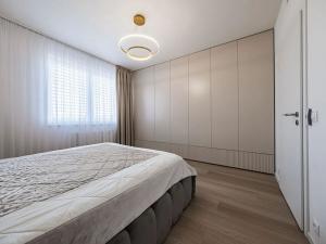 Prodej bytu 2+kk, Praha - Hloubětín, Sobí, 55 m2