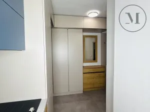 Pronájem bytu 2+1, Jindřichův Hradec, sídliště Vajgar, 55 m2