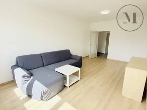 Pronájem bytu 2+1, Jindřichův Hradec, sídliště Vajgar, 55 m2