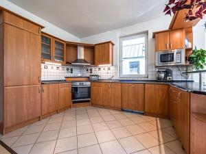 Prodej rodinného domu, Praha - Újezd nad Lesy, Novosibřinská, 270 m2