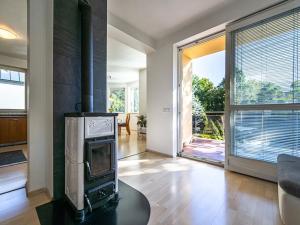 Prodej rodinného domu, Praha - Újezd nad Lesy, Novosibřinská, 270 m2