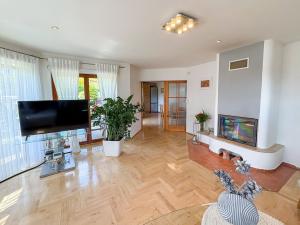 Prodej rodinného domu, Plazy - Valy, 186 m2