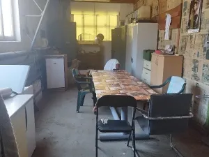 Pronájem výrobních prostor, Hradec Králové, Vážní, 300 m2