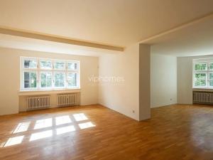 Pronájem bytu 4+1, Praha - Smíchov, 225 m2