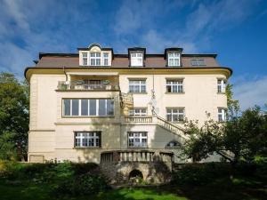 Pronájem bytu 4+1, Praha - Smíchov, 225 m2