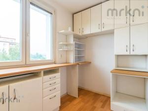 Prodej bytu 3+1, Šumperk, Jesenická, 61 m2