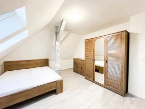 Pronájem bytu 2+1, Velký Šenov, Mikulášovická, 52 m2