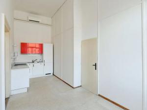 Pronájem bytu 3+1, Praha - Nové Město, Senovážné náměstí, 90 m2