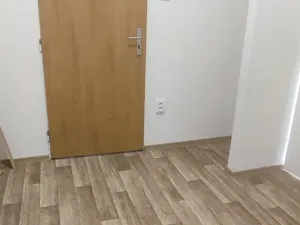 Pronájem bytu 1+kk, Ostrava, Průkopnická, 32 m2
