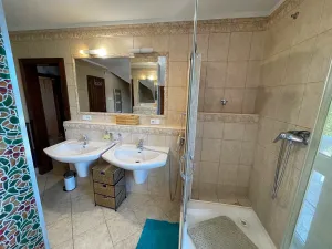 Prodej rodinného domu, Staříč, 403 m2