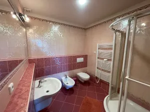 Prodej rodinného domu, Staříč, 403 m2