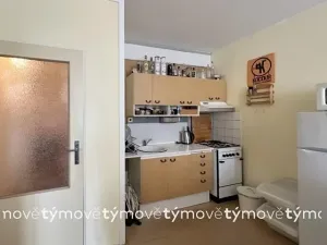 Pronájem bytu 1+1, Hradec Králové, třída Edvarda Beneše, 47 m2