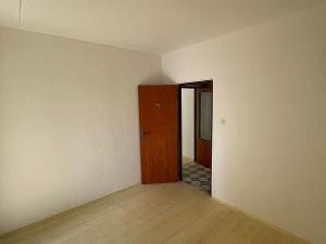 Pronájem bytu 2+1, Chodová Planá, sídliště Lučina, 64 m2