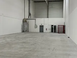 Pronájem skladu, Chrášťany, Za Tratí, 855 m2