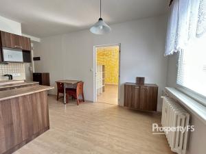 Pronájem bytu 1+1, Děčín - Děčín IX-Bynov, Na Pěšině, 35 m2