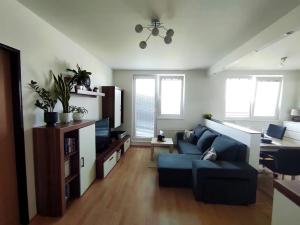 Prodej bytu 2+kk, Milovice, Topolová, 69 m2