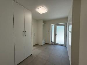 Pronájem bytu 3+1, Praha - Krč, Lukešova, 71 m2