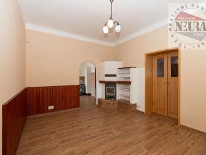 Pronájem bytu 3+1, Praha - Bubeneč, Slavíčkova, 90 m2