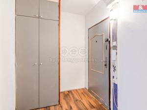 Prodej bytu 2+kk, Teplice - Prosetice, Pod školou, 47 m2