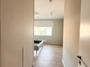 Pronájem bytu 2+kk, Praha - Břevnov, Bělohorská, 60 m2