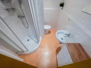 Pronájem bytu 2+kk, Praha - Liboc, Ruzyňská, 35 m2