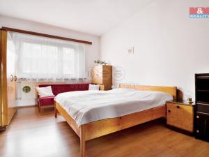 Prodej rodinného domu, Spořice, Nerudova, 175 m2