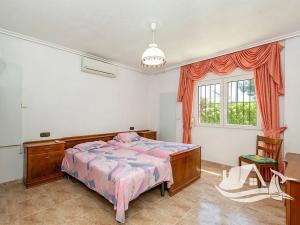 Prodej rodinného domu, Orihuela, Španělsko, 249 m2