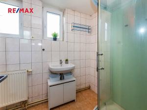 Prodej rodinného domu, Mokrovraty, 290 m2