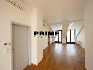 Pronájem bytu 3+1, Praha - Smíchov, Štefánikova, 129 m2