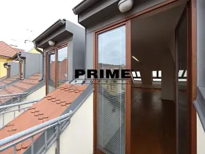 Pronájem bytu 3+1, Praha - Smíchov, Štefánikova, 129 m2