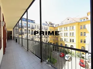 Pronájem bytu 3+1, Praha - Smíchov, Štefánikova, 129 m2