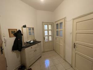 Pronájem bytu 2+1, Praha - Žižkov, Vinohradská, 35 m2