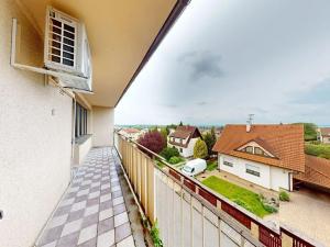 Prodej bytu 3+1, Nové Město nad Metují, V Aleji, 68 m2