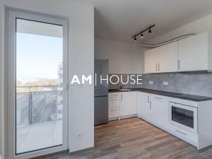 Pronájem bytu 1+kk, Praha - Strašnice, Zvěřinova, 48 m2
